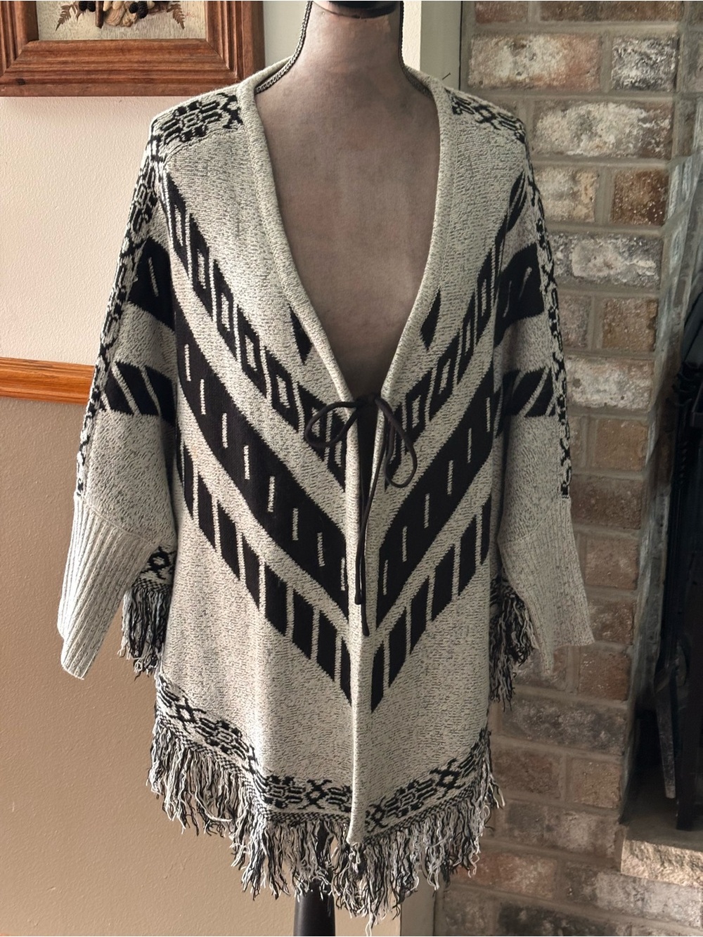 Relativity Black and Cream Fringe Knit Sweater Cardigan